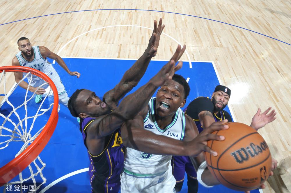 与队友打赌 与队友打赌